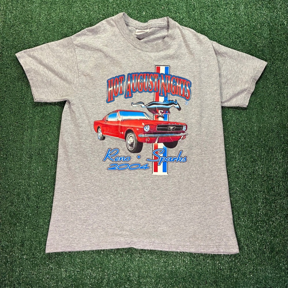 2004 Mustang Graphic‎ T-shirt